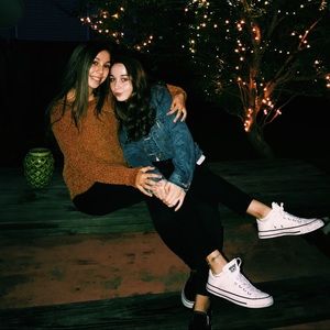 Meet your Posher, Sarah faith